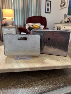kate spade Metallic Silver Saffiano Compact Wallet